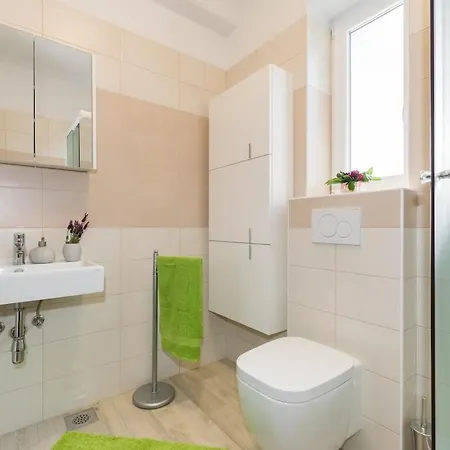 Anton With Pool,wifi Near Labin,989 Vila Labin (Istria)
