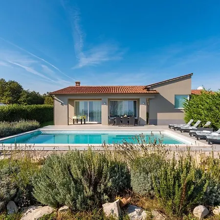Vila Anton With Pool,wifi Near Labin,989 Labin (Istria)